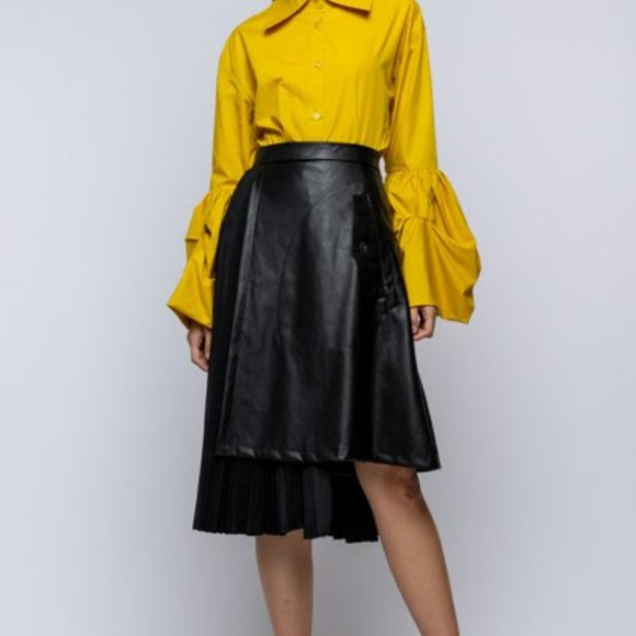 New @The King Kouture Boutique Black Asymmetrical Pleated Vegan Leather Skirt M - Picture 2 of 5